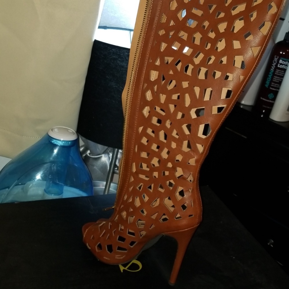 Women heel